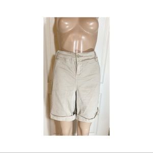 Torrid khaki shorts